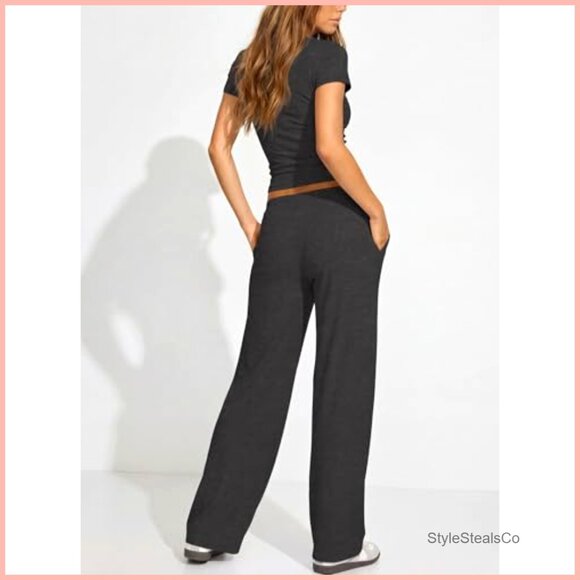 Ribbed Lounge Set: Cropped Henley Top & Wide-Leg Pants for Travel - Picture 2 of 5